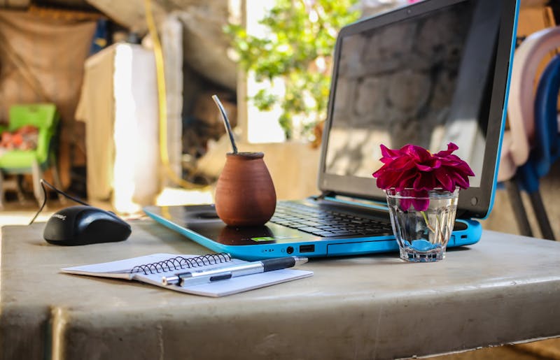5 Side Hustles You Can Start This Weekend